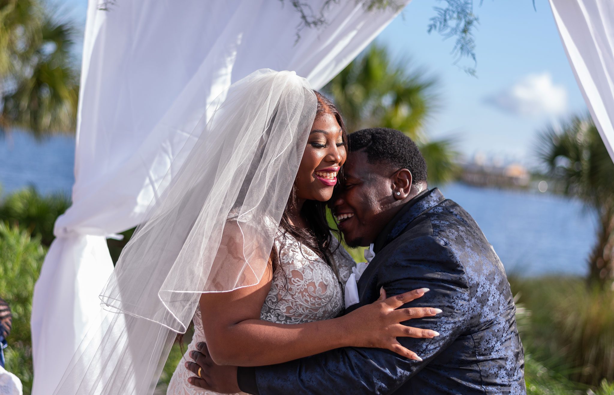The importance of boking your wedding photographer early